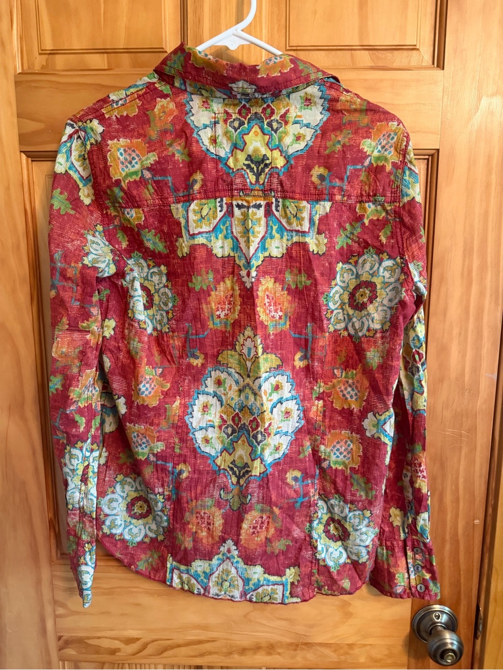 Women’s Red Floral Button-Up Shirt - - Picture 2 of 6